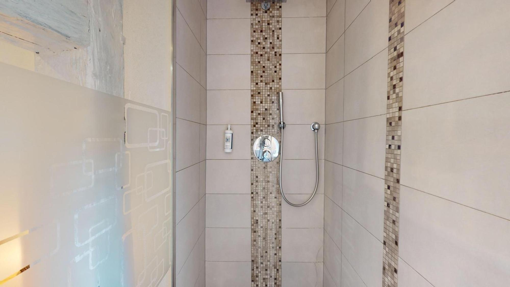 Le Roesselmann 1 Parking Apartman Colmar Kültér fotó